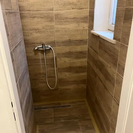 Budget Single Old Town Hostel Košice