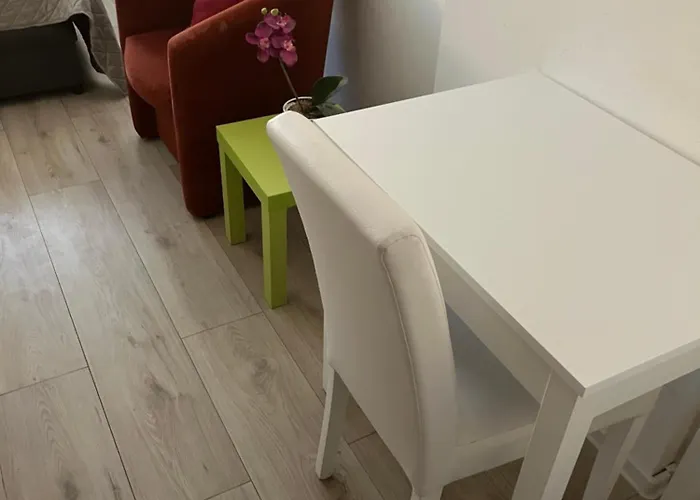 Budget Single Old Town Hostel Kösice